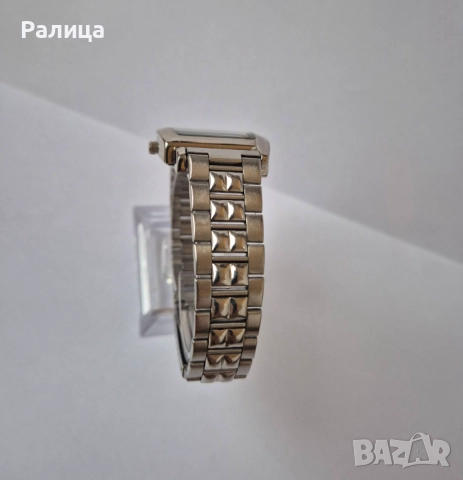 Кварцов дамски часовник Q&Q, снимка 5 - Дамски - 52583683