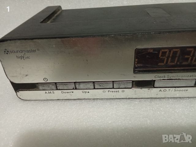 Радио-часовник Soundmaster uhrenradio, снимка 2 - Радиокасетофони, транзистори - 46408279