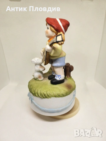 Керамичен музикален карусел, снимка 2 - Декорация за дома - 53382176