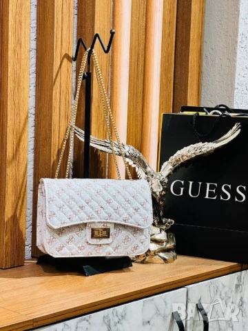 чанти guess , снимка 3 - Чанти - 50669219