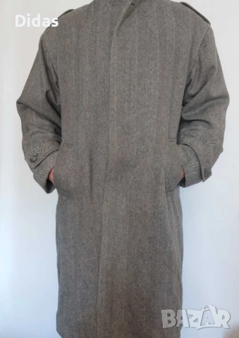 Топло мъжко палто - вълнено 100% Original, снимка 4 - Палта - 52104984