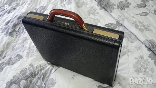 Куфарче Samsonite , снимка 1 - Куфари - 48399954