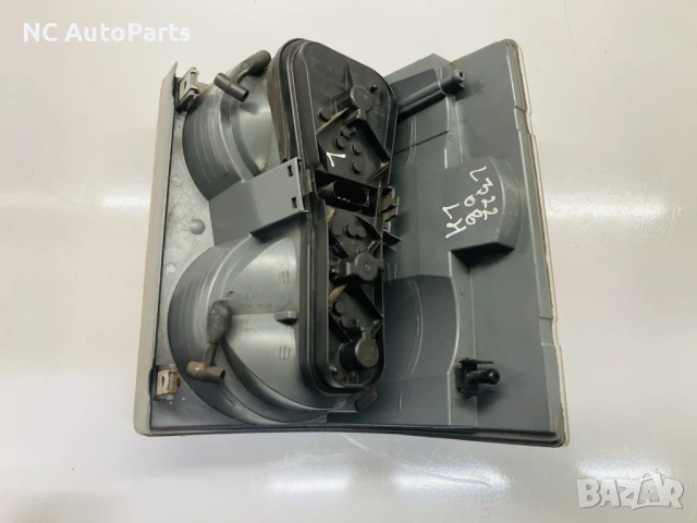 Заден ляв стоп за Land Rover Ланд Ровър Вок L322 13405AA8LPO 2008, снимка 5 - Части - 50459803