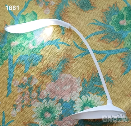 Настолна LED лампа с вградена презареждаща батерия 5W и гъвкаво рамо. Бяла светлина. Нова., снимка 5 - Настолни лампи - 51442378