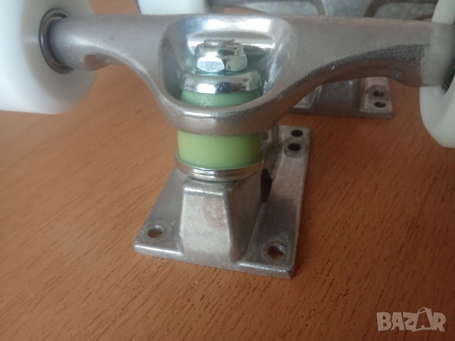 Машинки за професионален скейтборд 80х20см skate trucks , снимка 2 - Скейтборд, ховърборд, уейвборд - 54132386