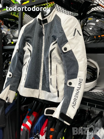 Дамско Текстилно мото яке ADRENALINE MESHTEC 2.0 GREY/WHITE 38 S-M 107.57 лв. / 55 €, снимка 2 - Аксесоари и консумативи - 53731396