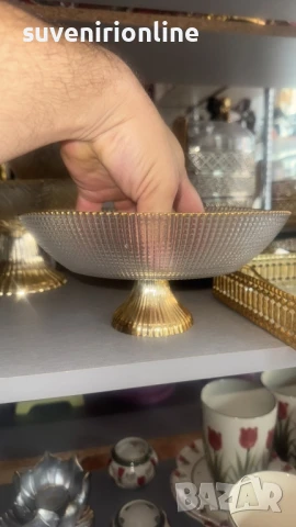 стъклена купа на стойка , снимка 2 - Други - 40999371