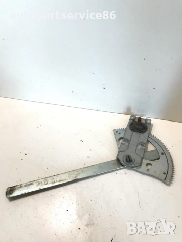 Ляв стъклоповдигач за Mercedes 1117 Ecopower 4-цилиндров (1997) , снимка 3 - Части - 53860554