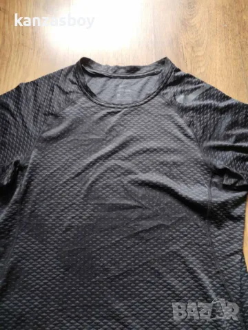 Nike Pro Dri-FIT T-Shirt - страхотна мъжка тениска M, снимка 4 - Тениски - 49798491