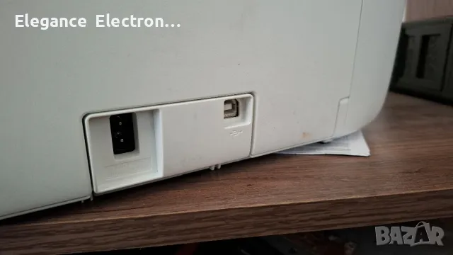 Принтер Hp Deskjet3762. , снимка 4 - Принтери, копири, скенери - 49922102