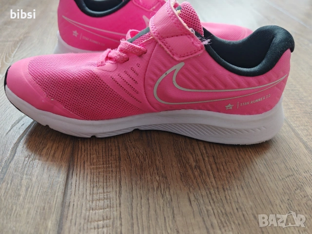 Детски маратонки Nike - 32 номер, снимка 4 - Детски маратонки - 53993754