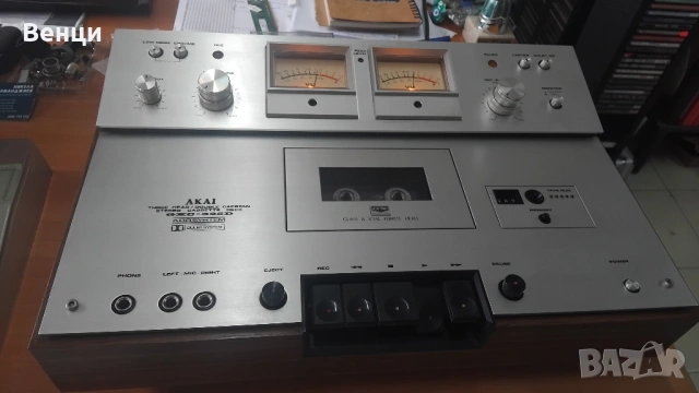 Akai GXC-325D с капак и документи