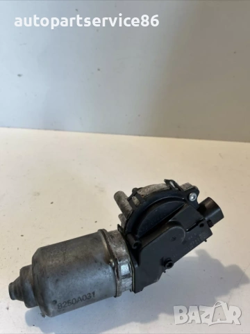 Мотор за предни чистачки за Peugeot 4007 2.2 HDI (2009) 8250A031