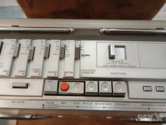 Радиокасетофон JVC M70LB Boombox Ghettoblaster jvc rc m70lb, снимка 6 - Радиокасетофони, транзистори - 52867830