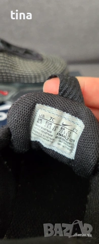 Детски Маратонки Nike, снимка 2 - Детски маратонки - 53626538