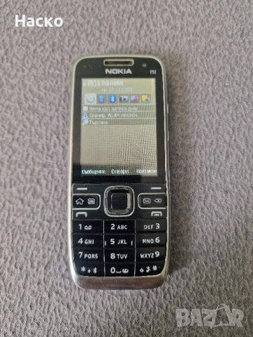 Nokia E52 