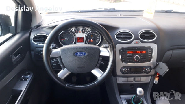 Ford Focus 1.6, снимка 10 - Автомобили и джипове - 53583168