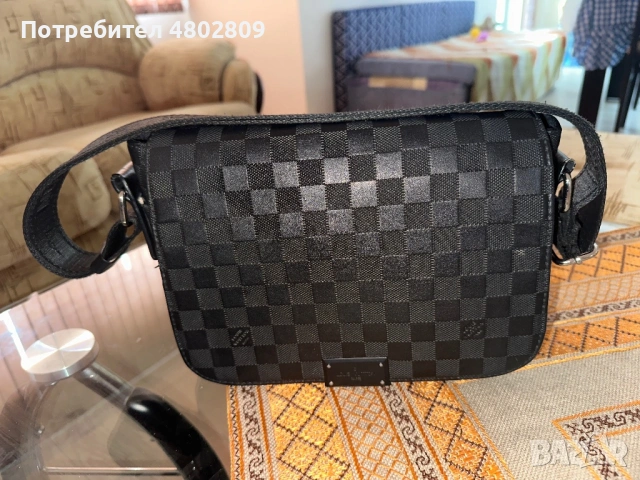 Мъжка чанта Louis Vuitton , снимка 8 - Чанти - 54256253