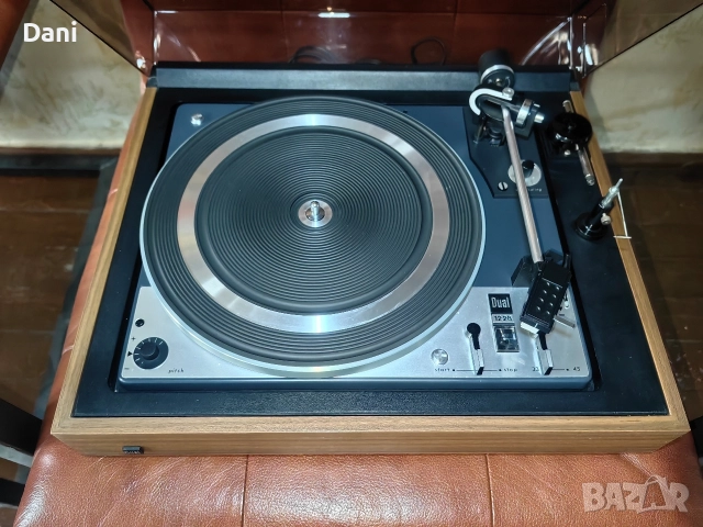 Грамофон Dual CS 1228 