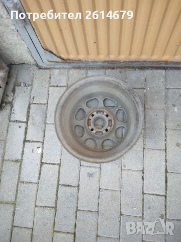 джанта лада 13 цола, снимка 3 - Гуми и джанти - 53638111