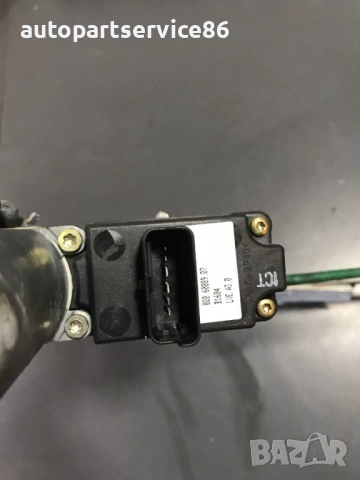 Регулатор на прозорец с мотор за задна дясна плъзгаща врата за Peugeot C8, 807 (2002-2006), снимка 2 - Части - 53780387