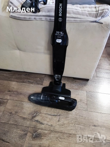 Безжична прахосмукачка 2 в 1 Bosch, снимка 5 - Прахосмукачки - 53784948