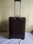 Среден куфар American Tourister, снимка 5