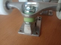 Машинки за професионален скейтборд 80х20см skate trucks , снимка 2
