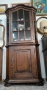 Висок дъбов шкаф с витрина, снимка 11