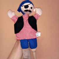 Кукла за Ръка за Куклен Театър, Пират, 30 см. Код 2210, снимка 1 - Кукли - 45424606
