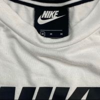 Nike T-shirt, снимка 2 - Тениски - 45160213