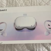 !!НОВ!! Oculus Quest 2 128gb + Kiwi Каишка, снимка 2 - Други игри и конзоли - 45595891