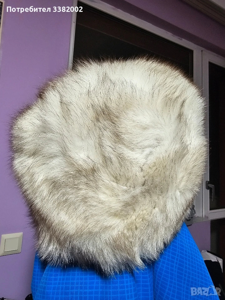 Дамска шапка бяла лисица , снимка 1