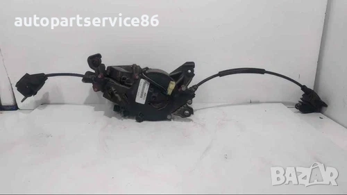 Мотор за плъзгащата се задна дясна врата за KIA Carnival (2006–2012) 83480-4D101, снимка 1