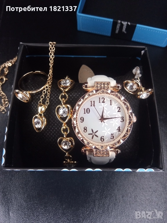 Дамски комплект часовник с бижута , снимка 1