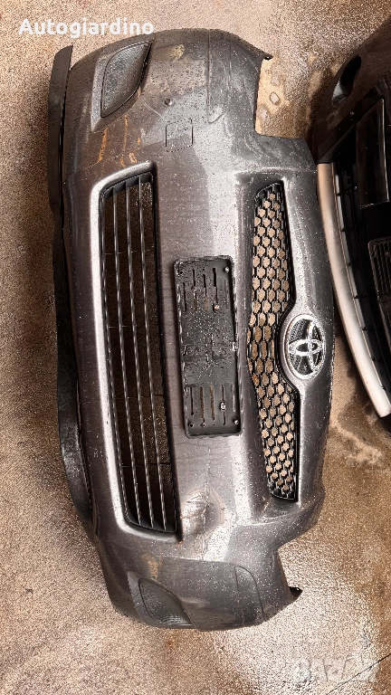 Предна Броня за Toyota Yaris 2009, снимка 1