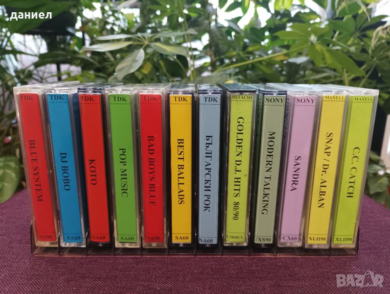 12 бр. различни аудио касети HITACHI, TDK, MAXELL и SONY - всичкитеTYPE II - хромна лента, снимка 1
