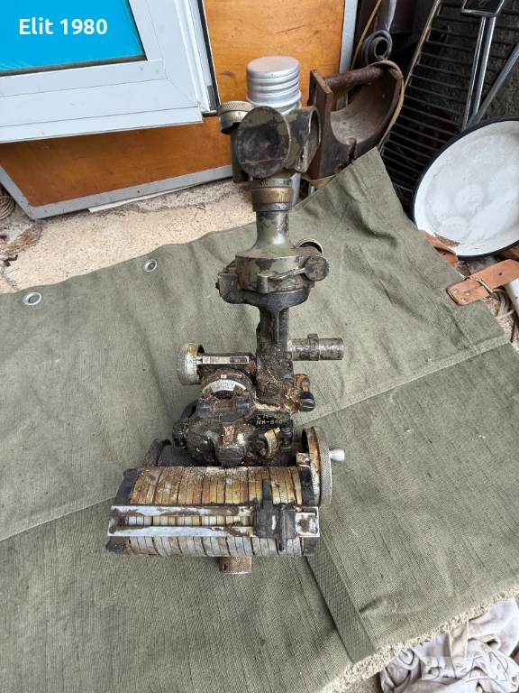 Продавам артилерииски панорамен прицел , снимка 1