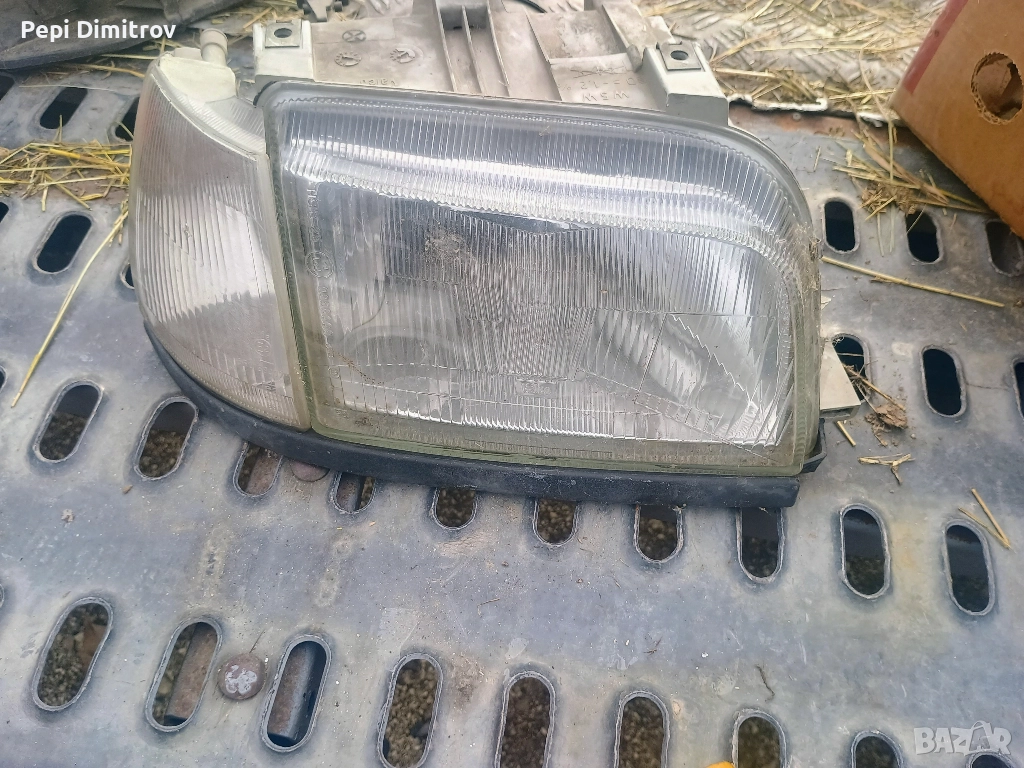 Десен фар Рено Клио 1(1990г. -1998г.) - , снимка 1