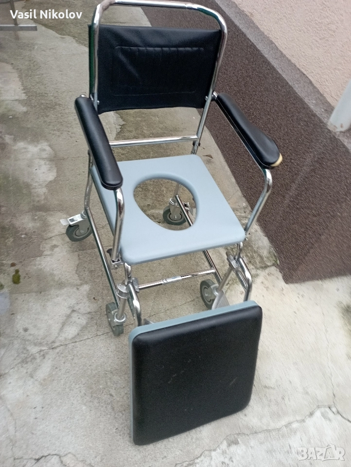 Тоалетен стол тапициран , снимка 1