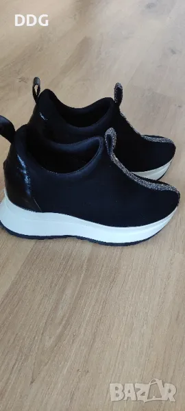 Сникерси, снимка 1