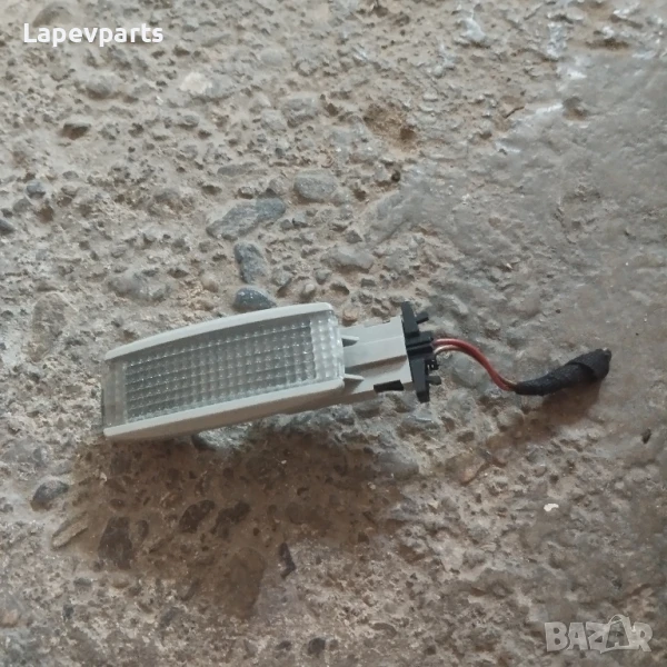 Плафон сенник Seat Toledo, Leon, Bora, Golf 4 Сеат Толедо Леон Бора Голф 4 , снимка 1