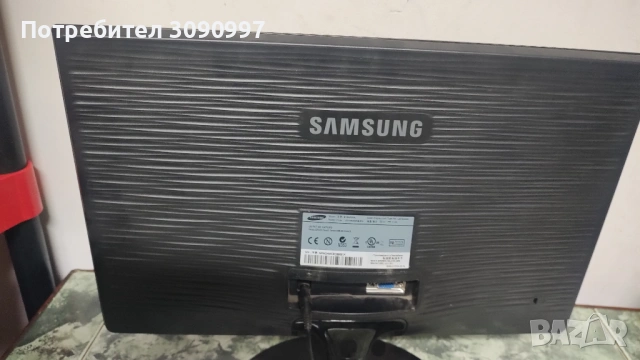 Монитор Samsung , снимка 2 - Монитори - 54014827