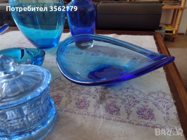 Вази и плата синьо стъкло, снимка 12 - Вази - 46007585