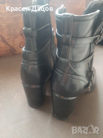 Дамски боти, снимка 2 - Дамски боти - 53899878