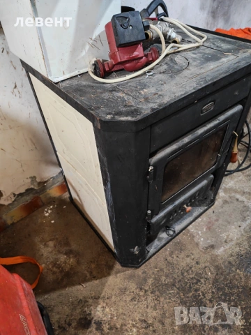 Камина с водна риза, снимка 2 - Отоплителни печки - 53288024