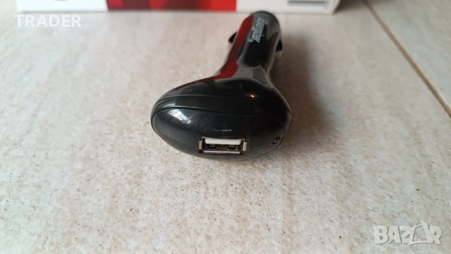 зарядно за телефон за автомобил Energizer и  DIVA 2XUSB CAR CHARG 2.1А+SPLITTER CH21C, снимка 8 - Оригинални зарядни - 43832477