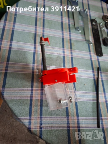 Предпазители,ключове и гайки за ъглошлайфи,странични дръжки, снимка 9 - Други инструменти - 51632666