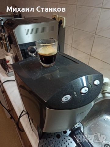Кафе машина Гаджия Еволюшан , снимка 6 - Кафемашини - 52560258