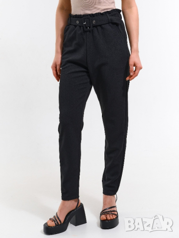Нов черен панталон с колан , снимка 5 - Панталони - 44985108